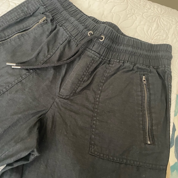 Athleta Cabo Black Linen Jogger size m - Picture 2 of 4